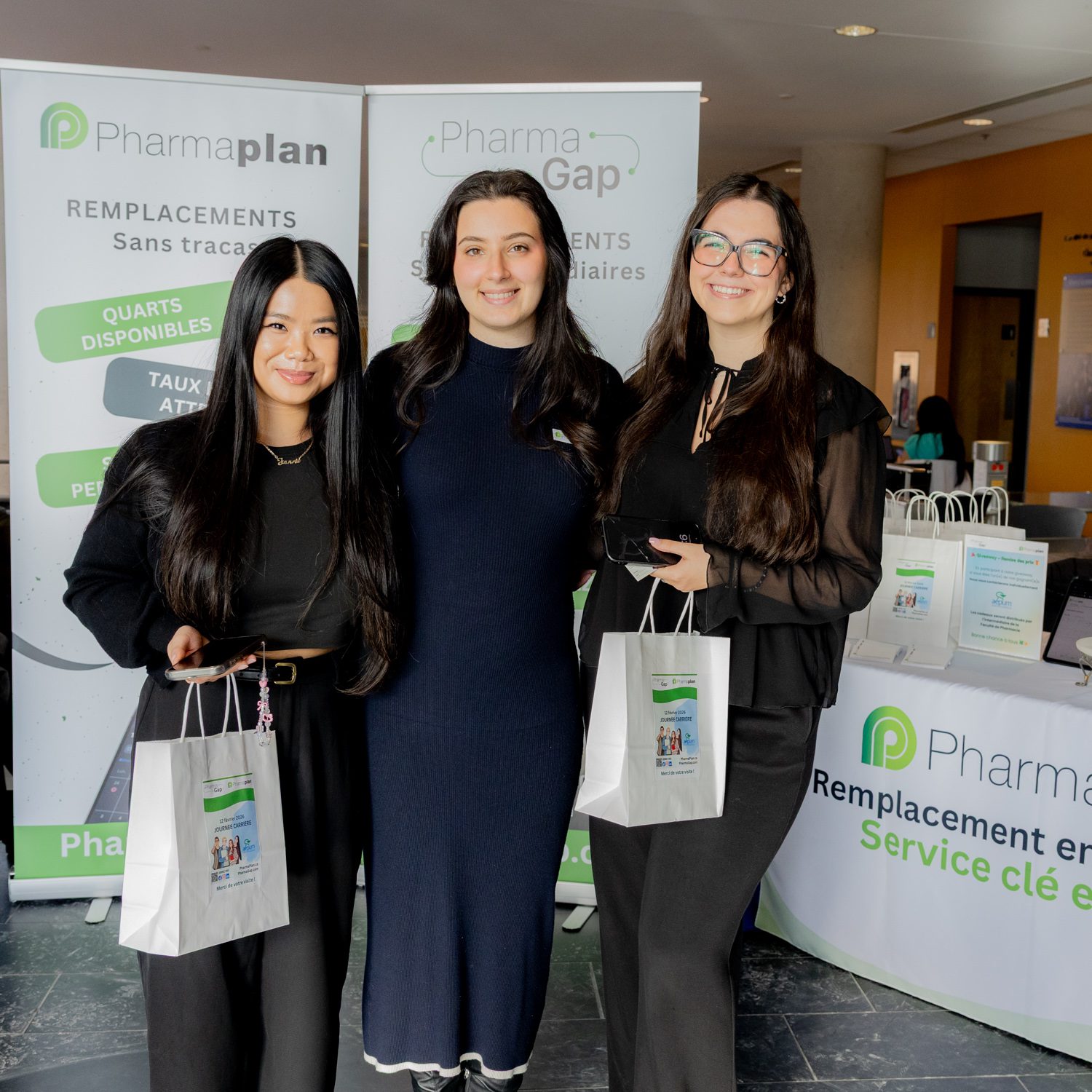 1- 𝗝𝗼𝘂𝗿𝗻𝗲́𝗲 𝗰𝗮𝗿𝗿𝗶𝗲̀𝗿𝗲 𝗱𝗲 𝗹’𝗔𝗘́𝗣𝗨𝗠