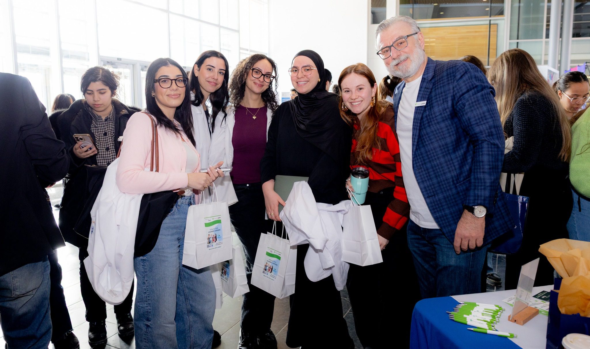 23- 𝗝𝗼𝘂𝗿𝗻𝗲́𝗲 𝗰𝗮𝗿𝗿𝗶𝗲̀𝗿𝗲 𝗱𝗲 𝗹’𝗔𝗘́𝗣𝗨𝗠